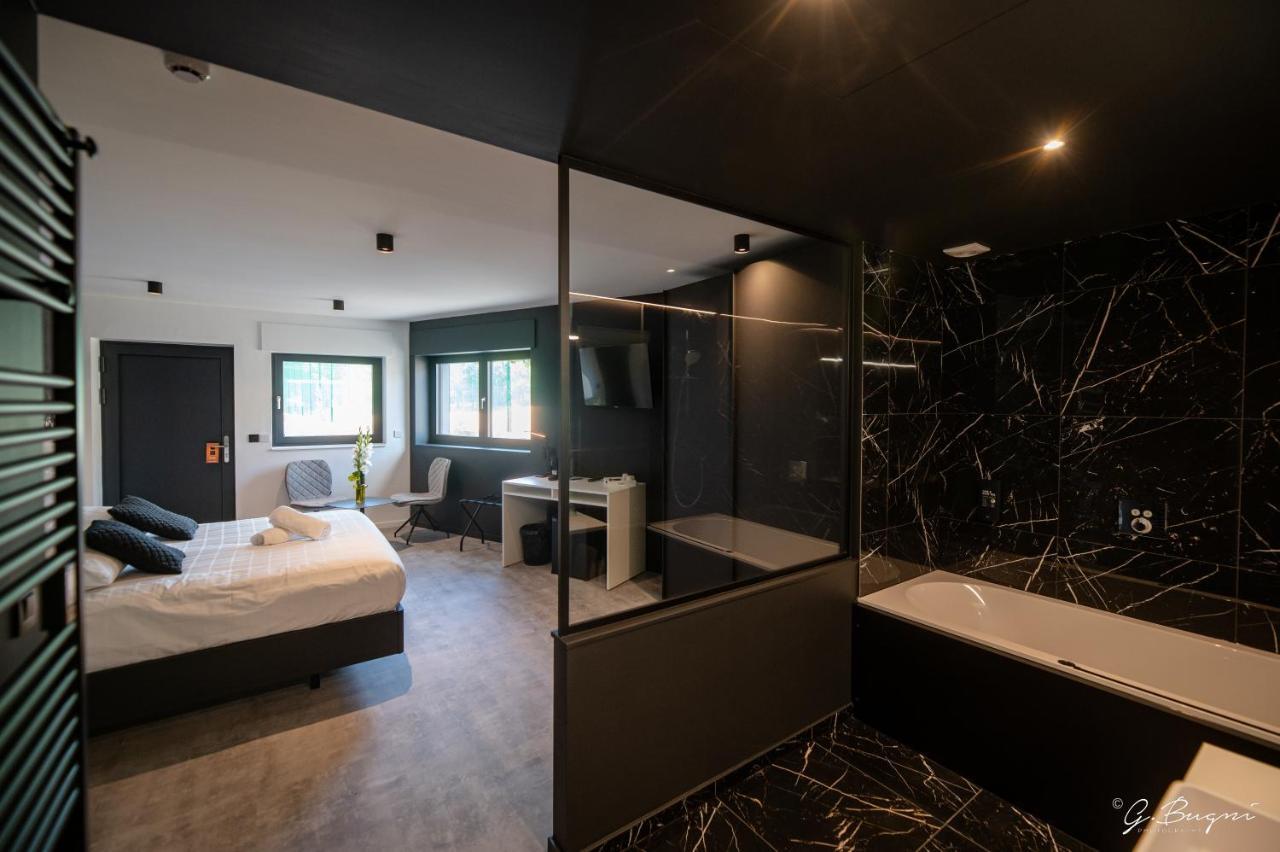 Les Thermes De Spa By La Cour De La Reine Hotel, Suites & Acces Gratuit Au Centre Thermal Экстерьер фото